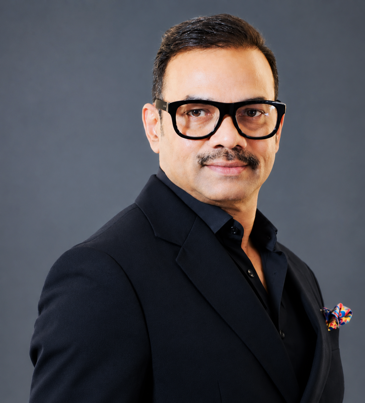 Dr. Amit Saxena